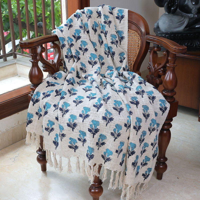 Elegant Diwali Gift Throw – Premium Festive Home Decor