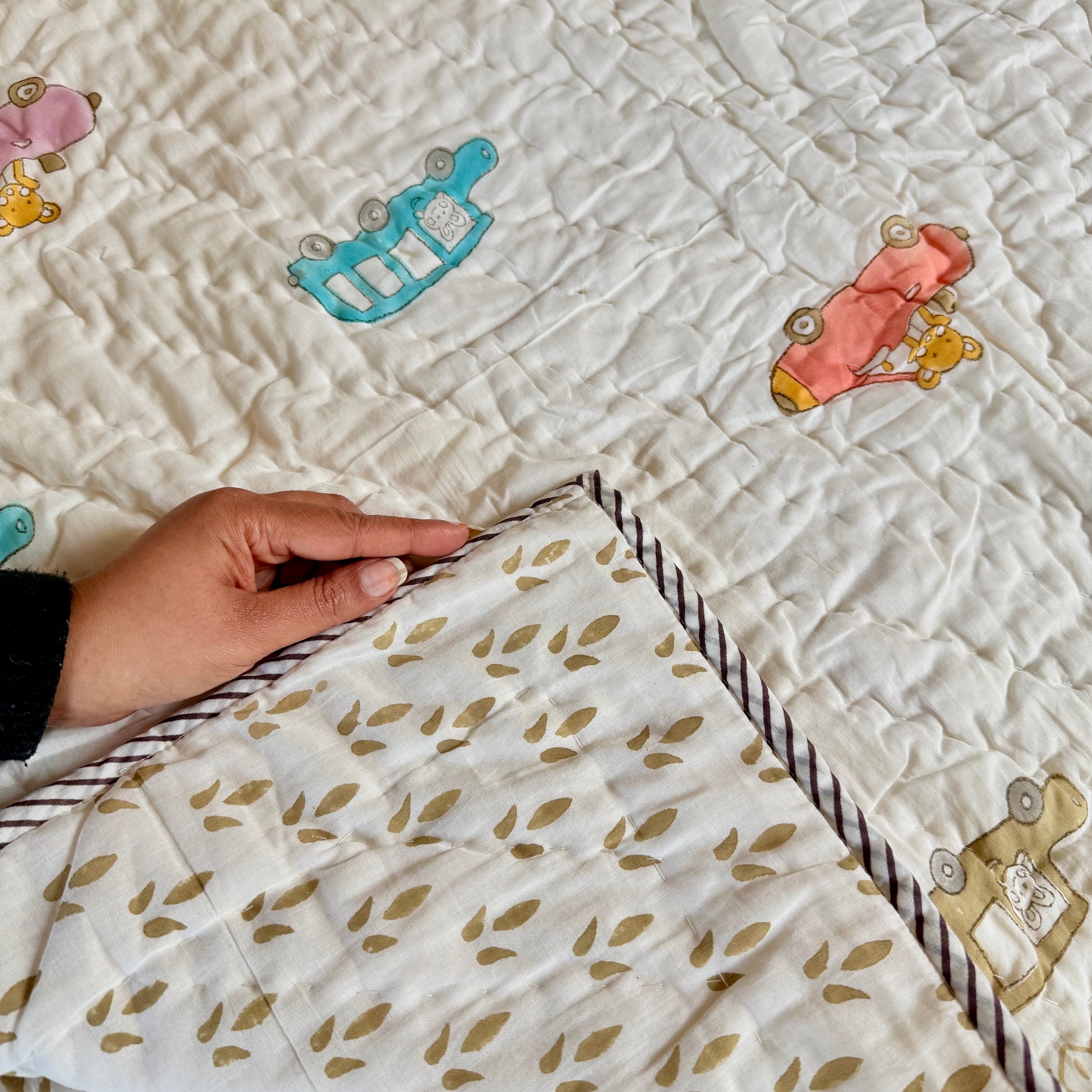Handcrafted Kids Quilt with Traditional Block Print | Soft & Cozy Cotton Quilt for Babies & Toddlers