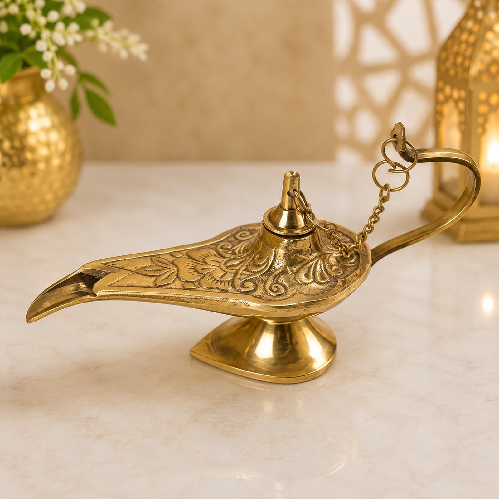 Antique Brass Aladdin Chirag – Handcrafted Traditional Decorative Showpiece